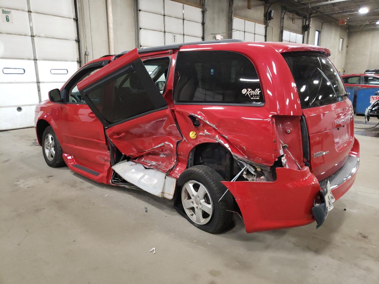 2013 DODGE CARAVAN - Image 2
