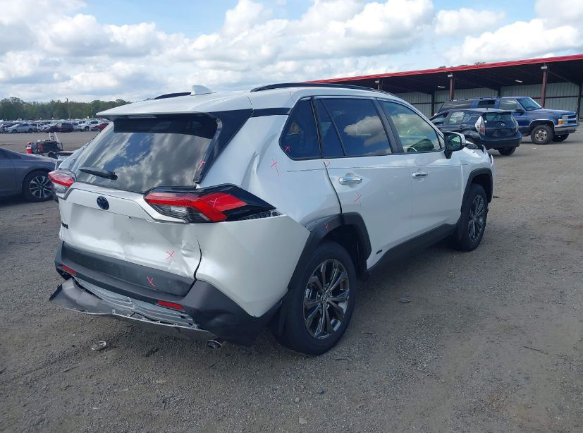 2020 Toyota RAV4 Hybrid - Image 4