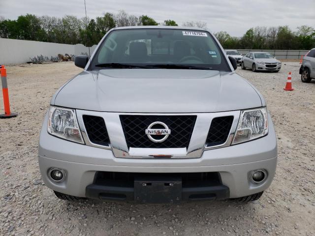 2019 Nissan FRONTIER - Image 5