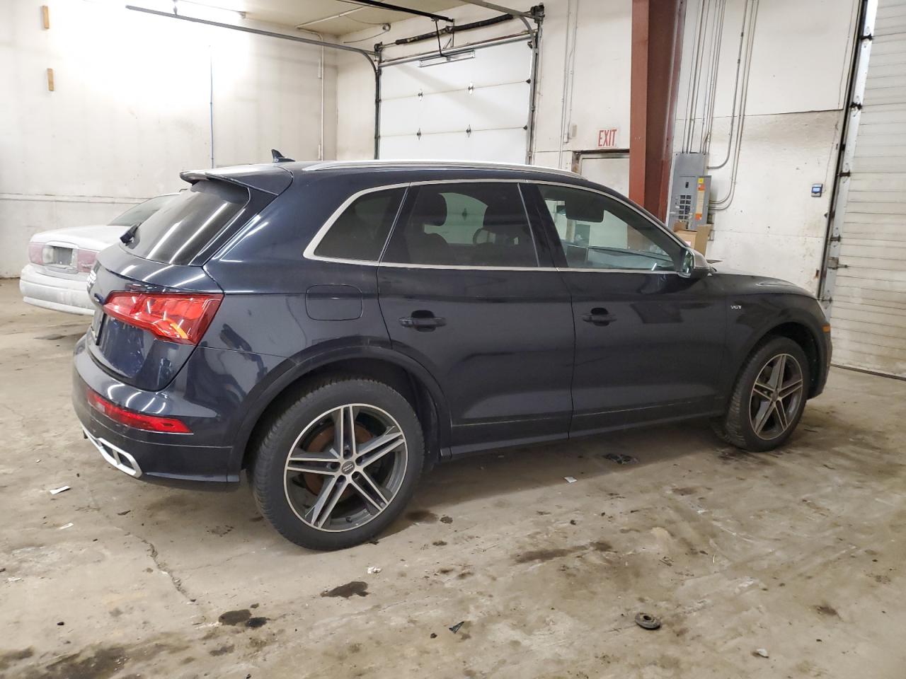 2018 AUDI SQ5 BLACK - Image 3