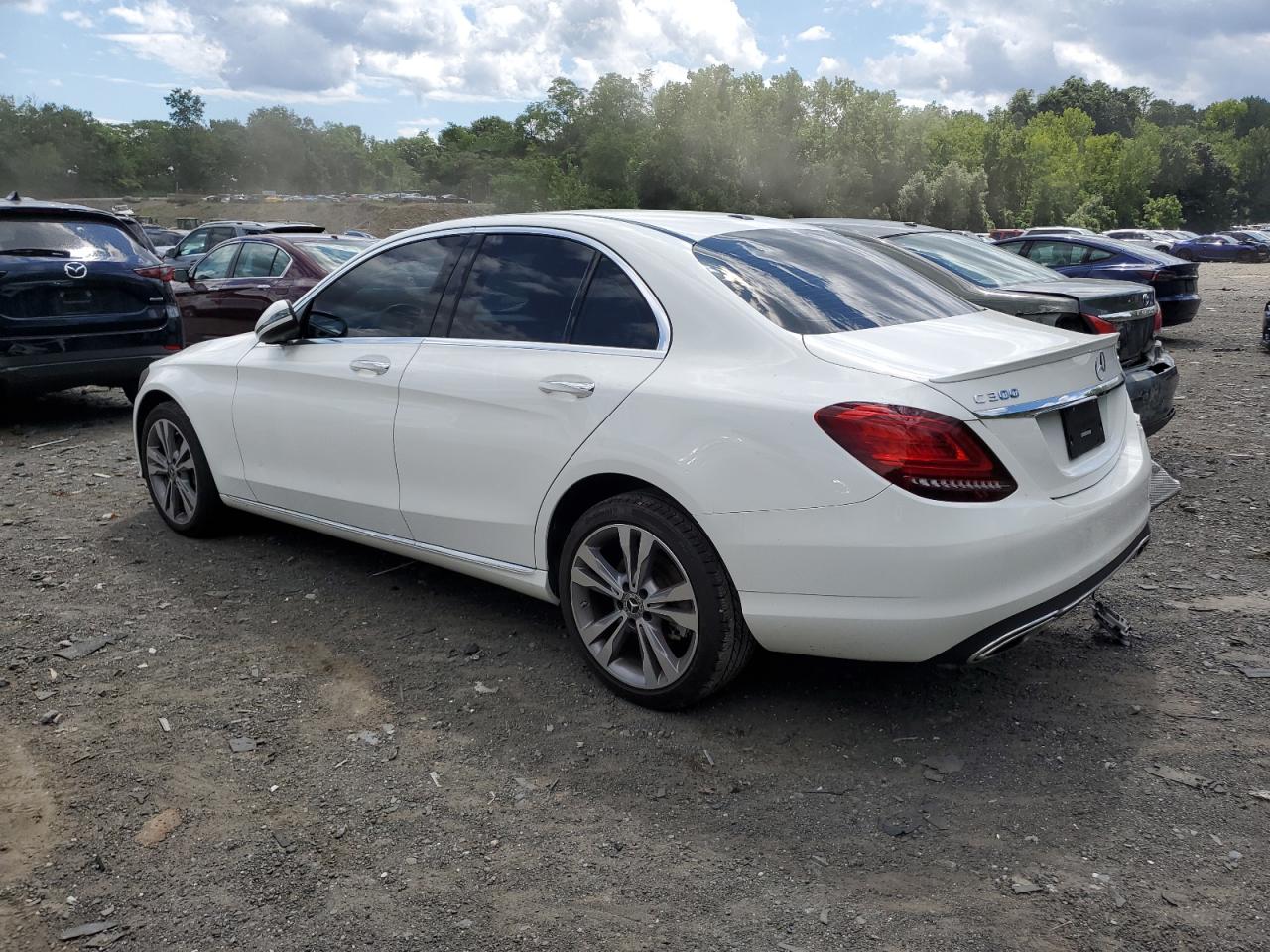 2019 MERCEDES-BENZ C-CLASS WHITE - Image 2
