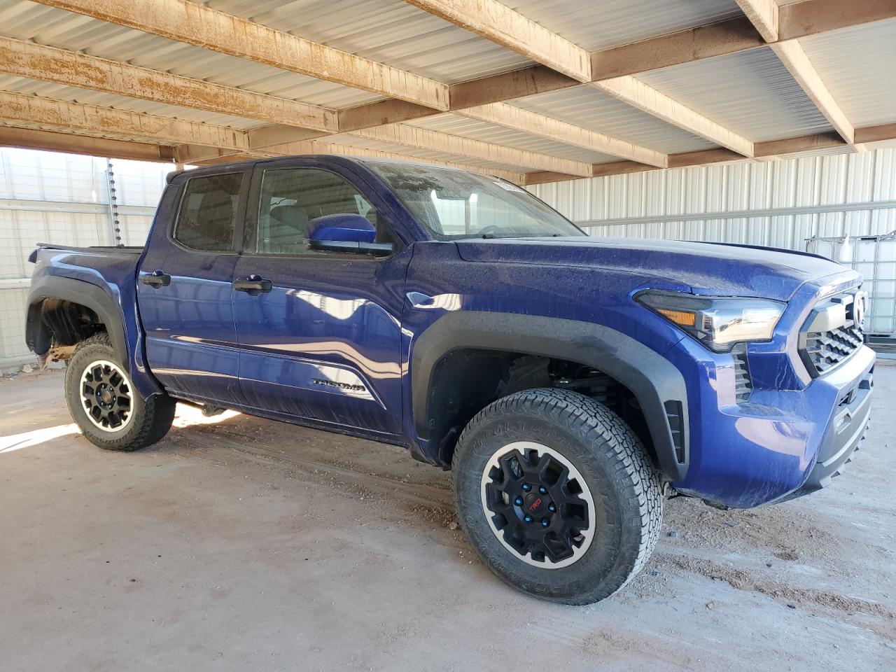 2024 TOYOTA TACOMA BLUE - Image 4
