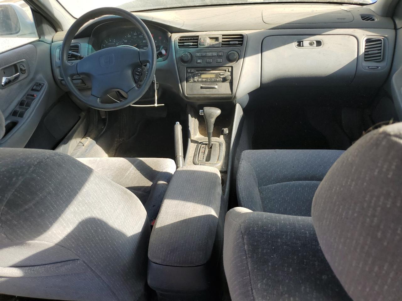 2001 HONDA ACCORD - Image 8