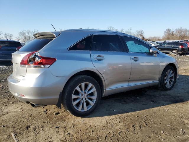 2015 Toyota VENZA - Image 3
