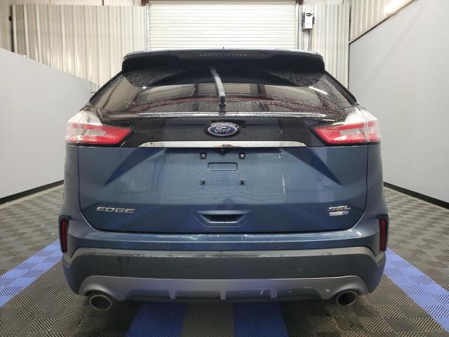 2019 Ford EDGE - Image 6