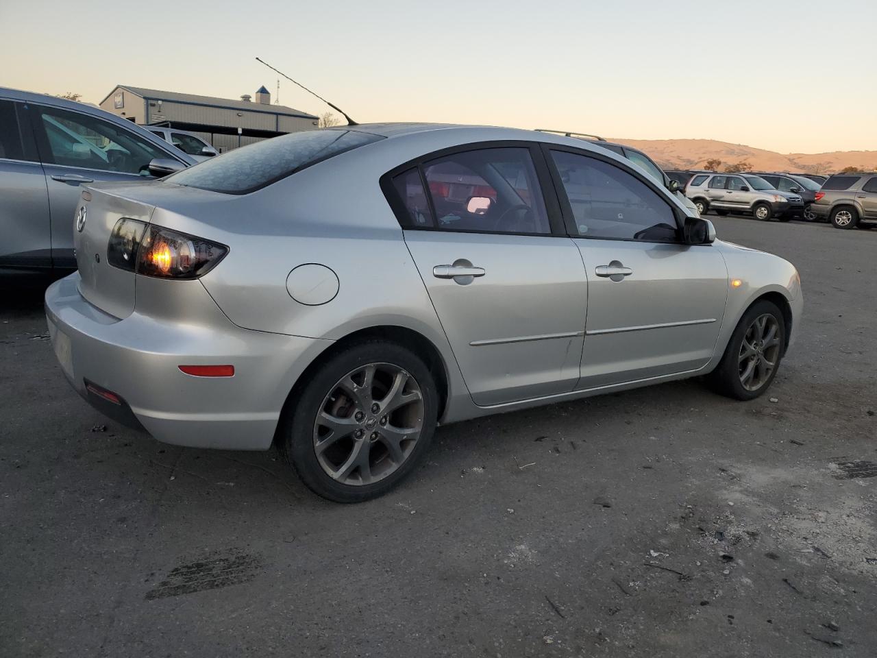 2008 MAZDA 3 - Image 3