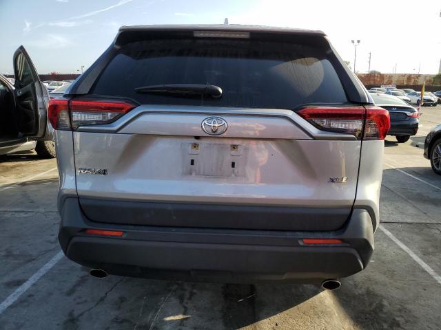2019 Toyota RAV4 - Image 6
