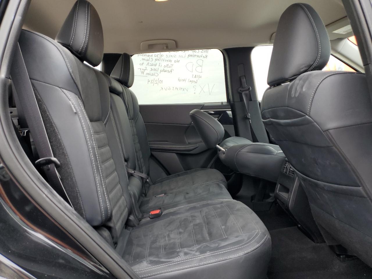 2024 MITSUBISHI OUTLANDER BLACK - Image 11