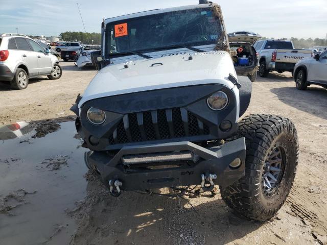 2015 Jeep Wrangler - Image 5