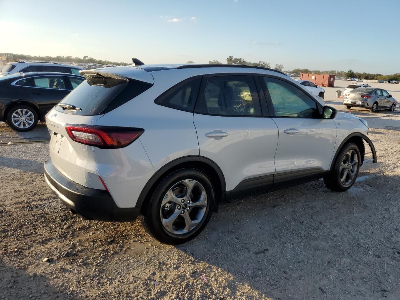 2025 FORD ESCAPE ST - Image 3