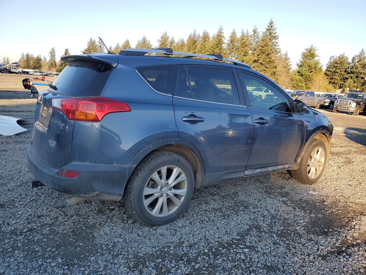 2013 TOYOTA RAV4 - Image 3