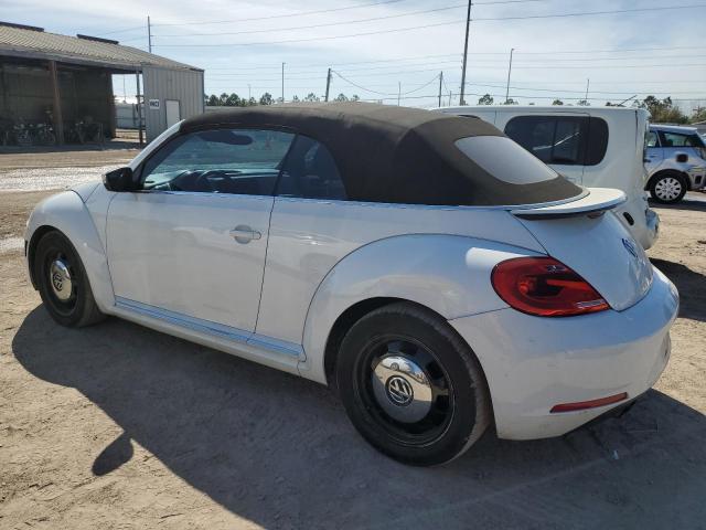 2015 Volkswagen BEETLE - Image 2