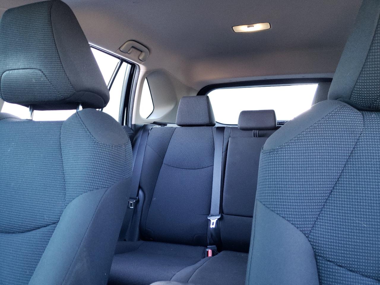 2023 Toyota Rav4 - Image 8