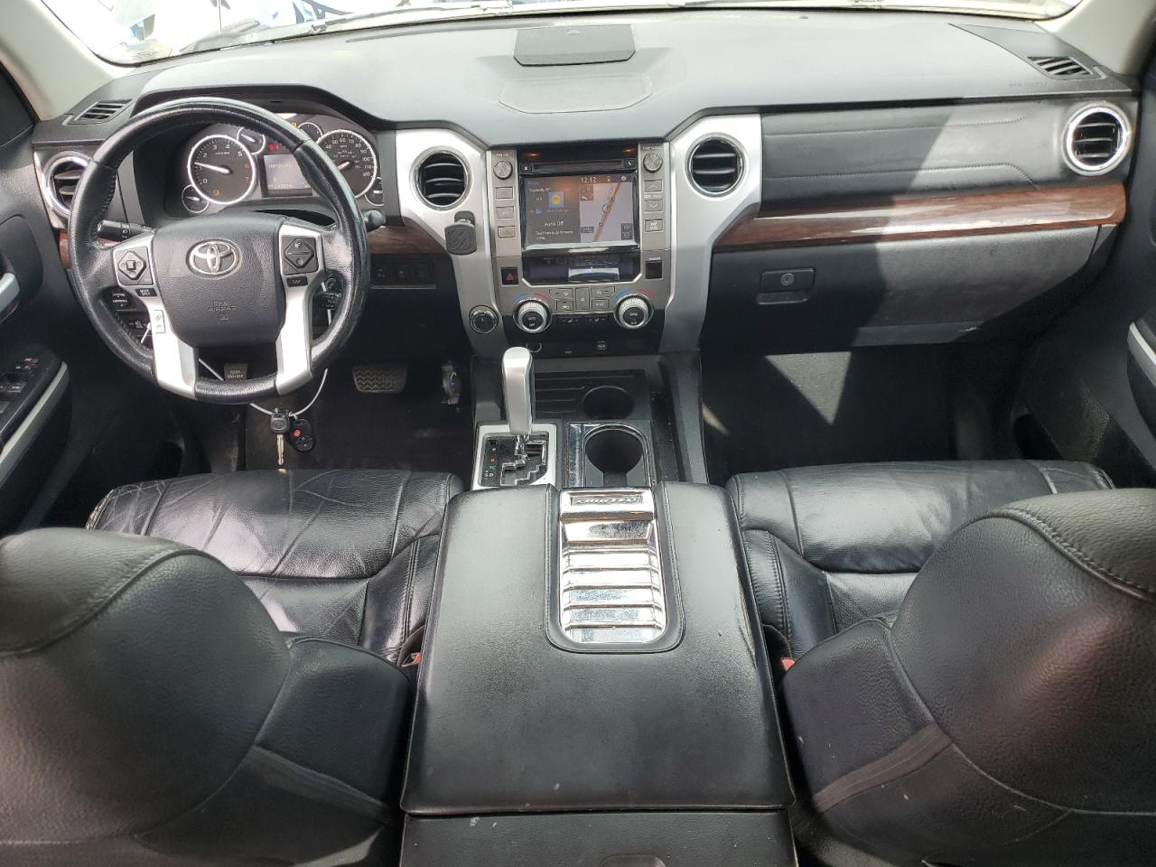 2015 Toyota Tundra - Image 8