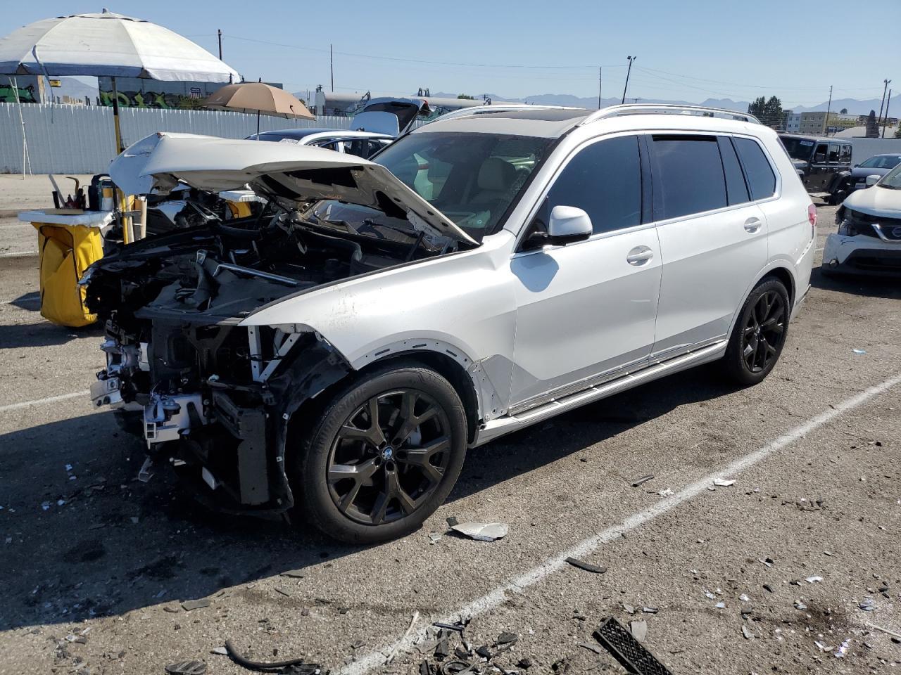 2019 BMW X7 - Image 3