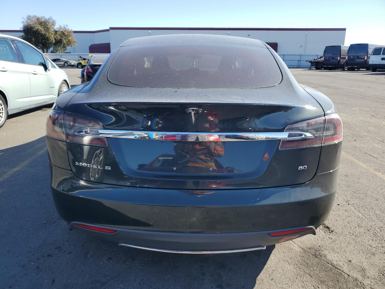 2014 TESLA MODEL S - Image 6