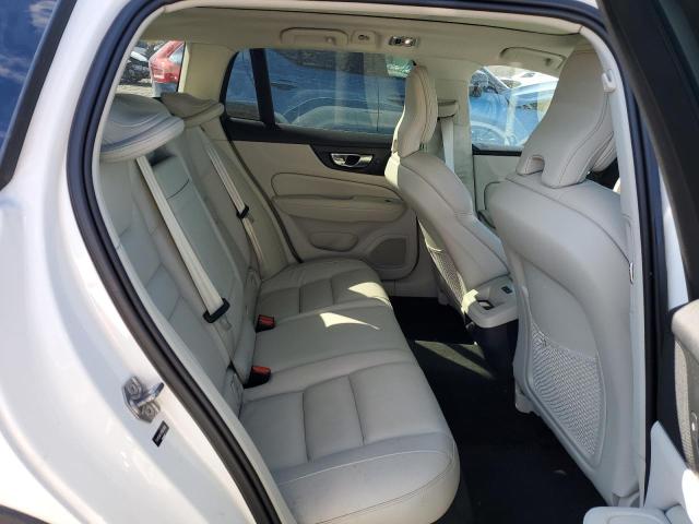 2021 Volvo V60 - Image 10