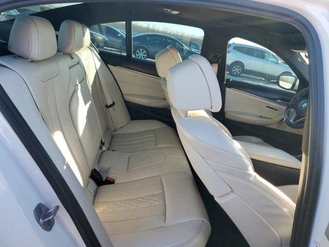 2017 BMW 5 SERIES - Image 10