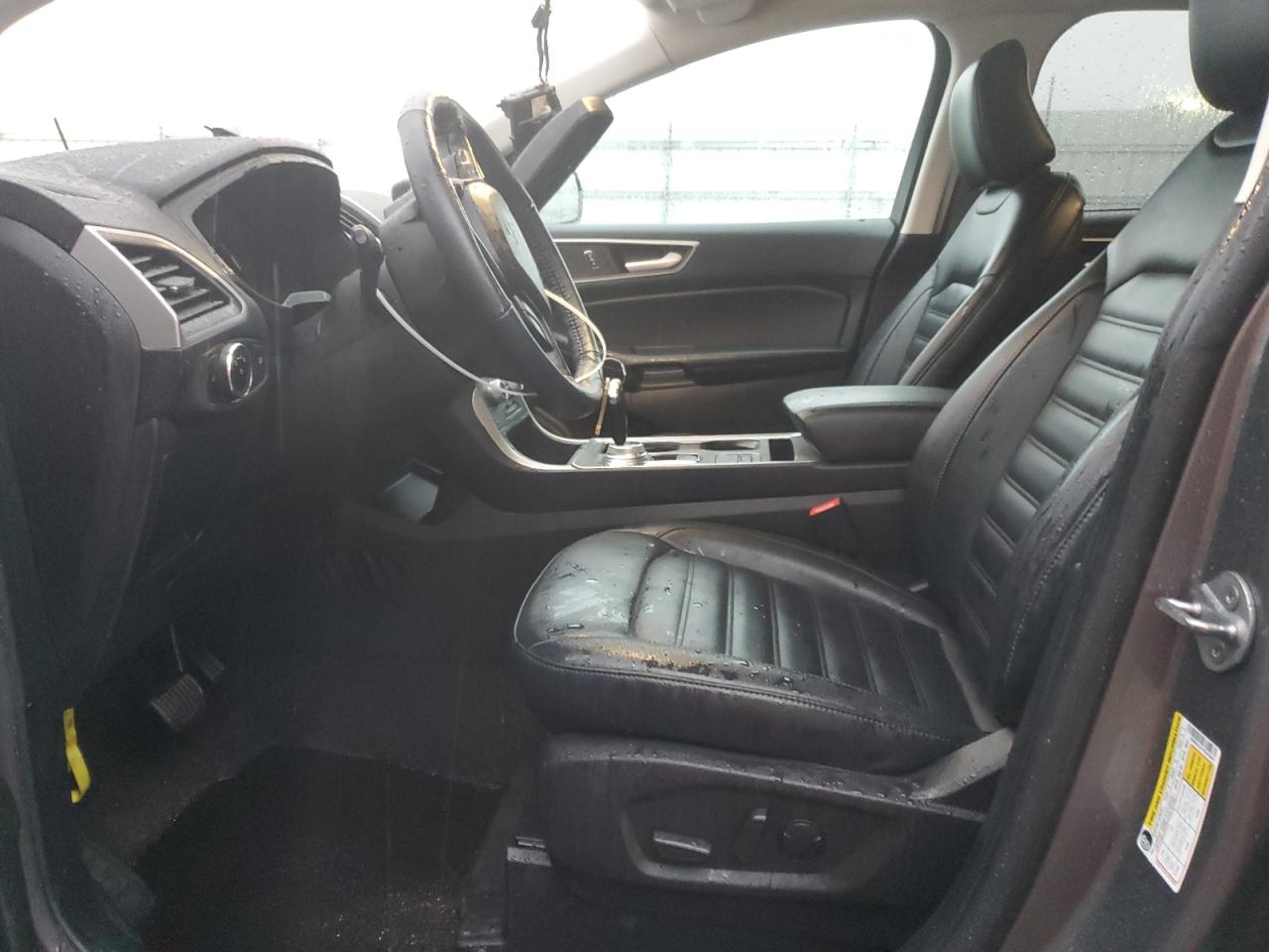 2023 Ford Edge - Image 7