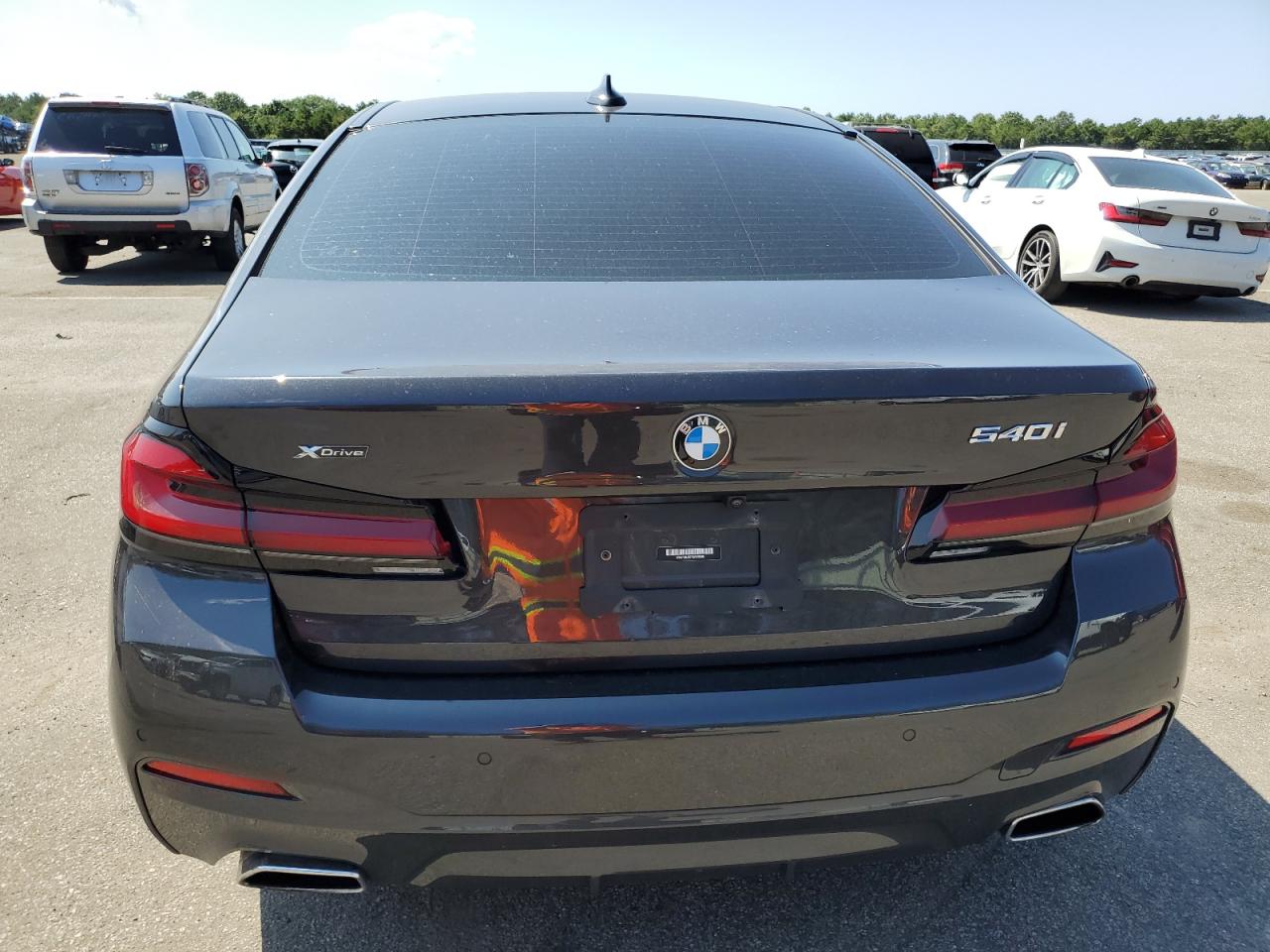 2023 BMW 5 Series - Image 6