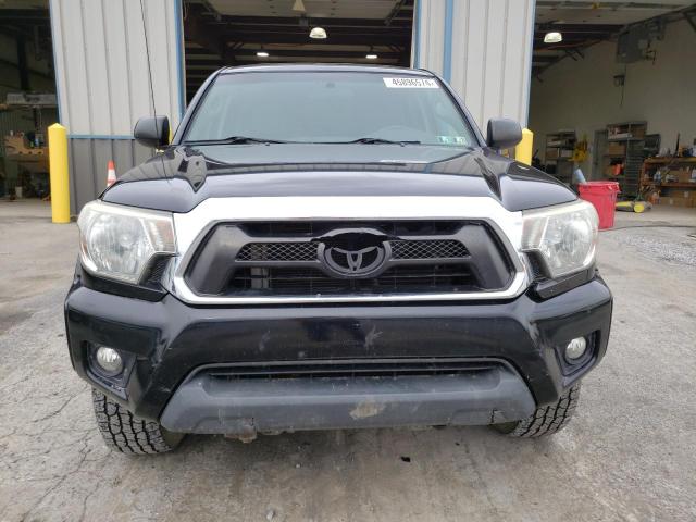2015 Toyota TACOMA - Image 5