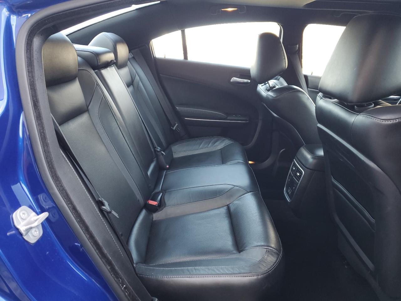 2022 DODGE CHARGER - Image 10