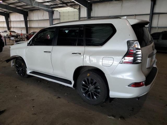 2022 Lexus GX - Image 2
