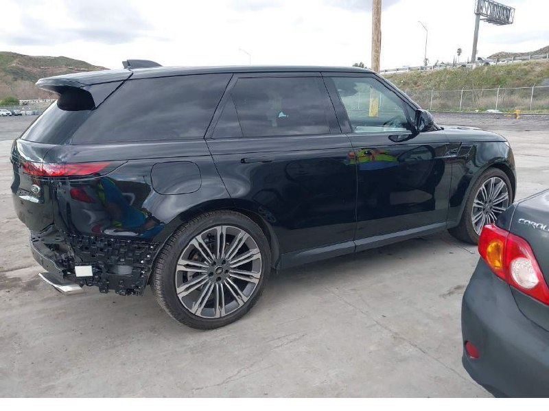 2024 Range Rover Sport - Image 4