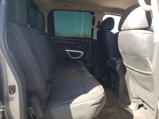 2019 Nissan TITAN - Image 10