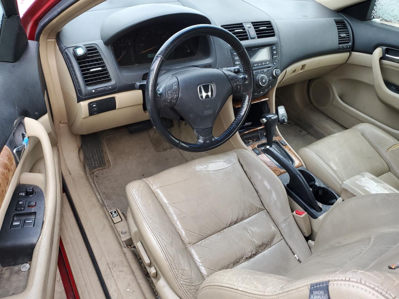2005 HONDA ACCORD - Image 8