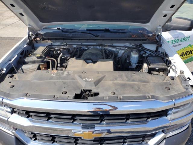 2016 Chevrolet SILVERADO - Image 11