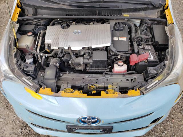 2016 Toyota PRIUS - Image 11