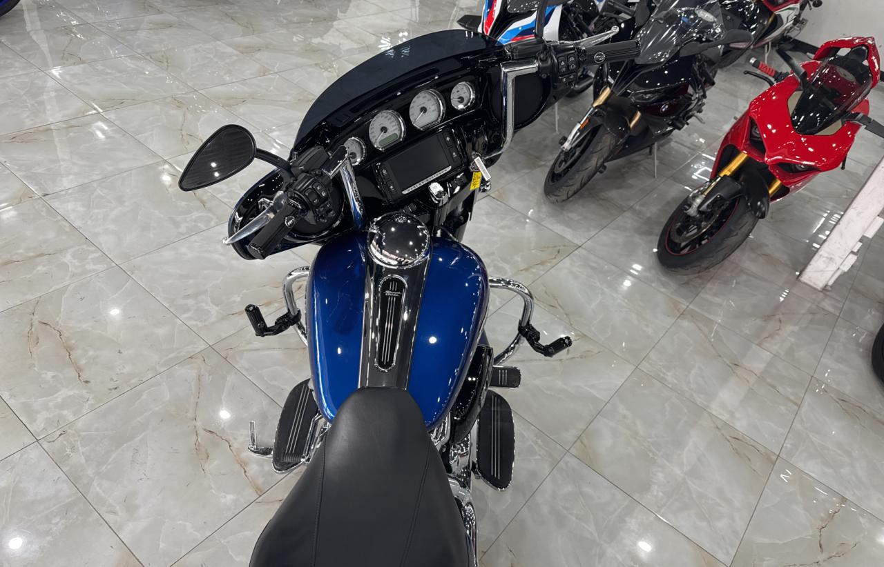 2017 HARLEY-DAVIDSON FL BLUE - Image 9