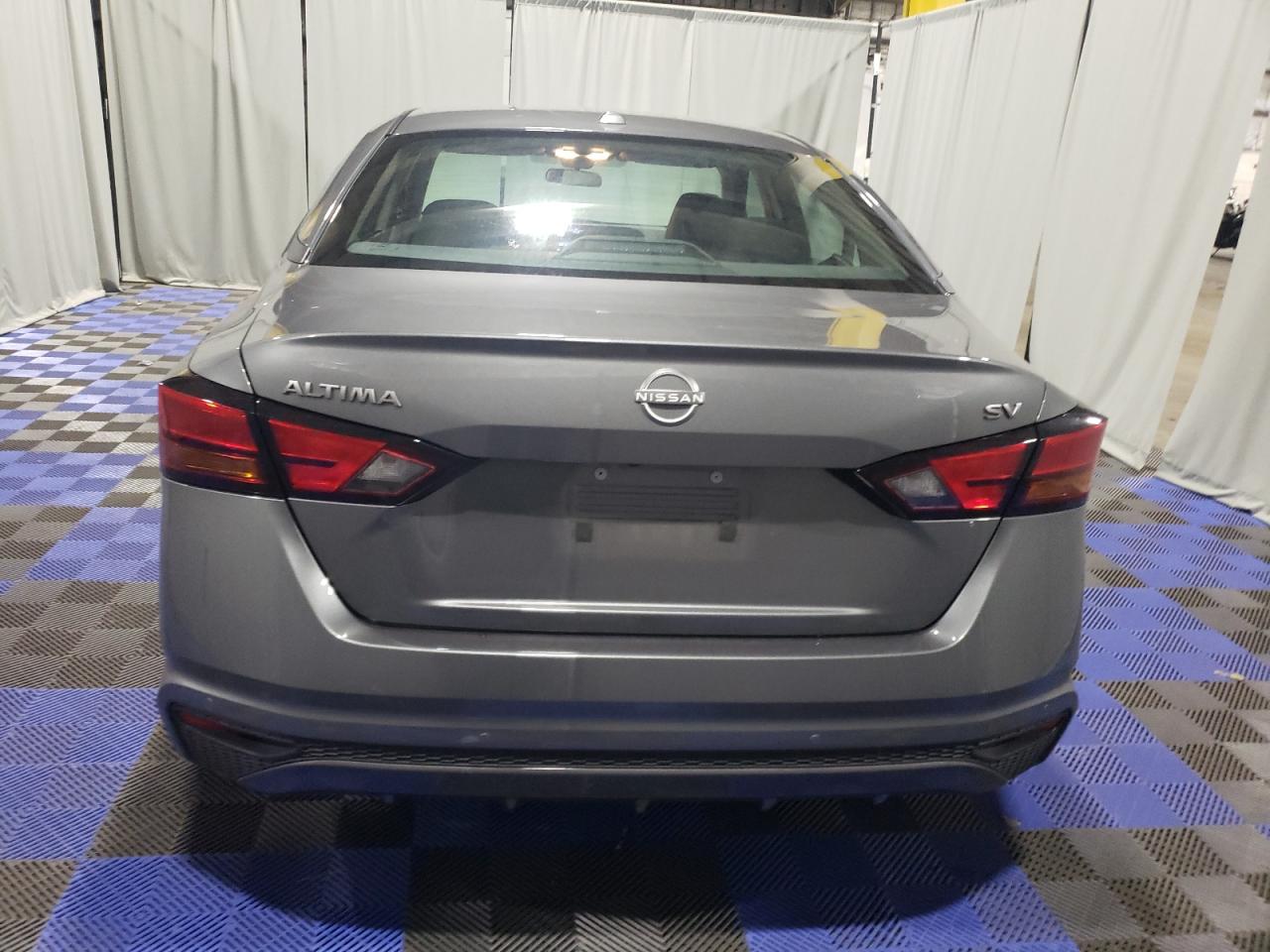 2024 Nissan Altima - Image 6