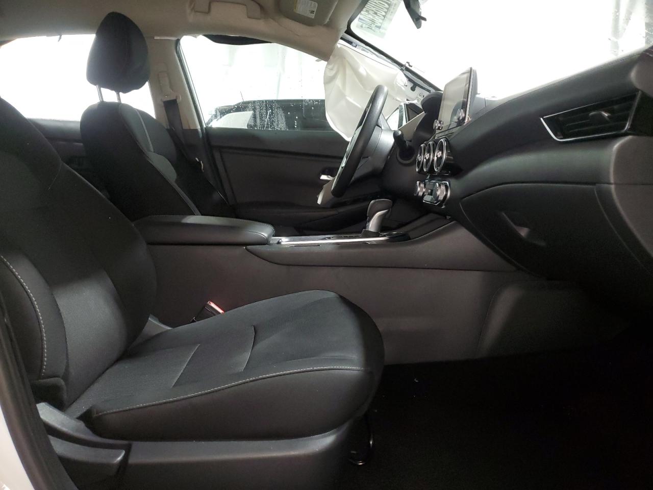 2024 NISSAN SENTRA - Image 7