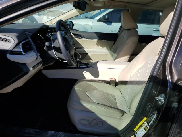 2018 Toyota Camry Hybrid - Image 10