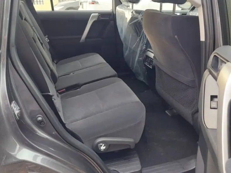 2021 Toyota Land Cruiser Prado - Image 7