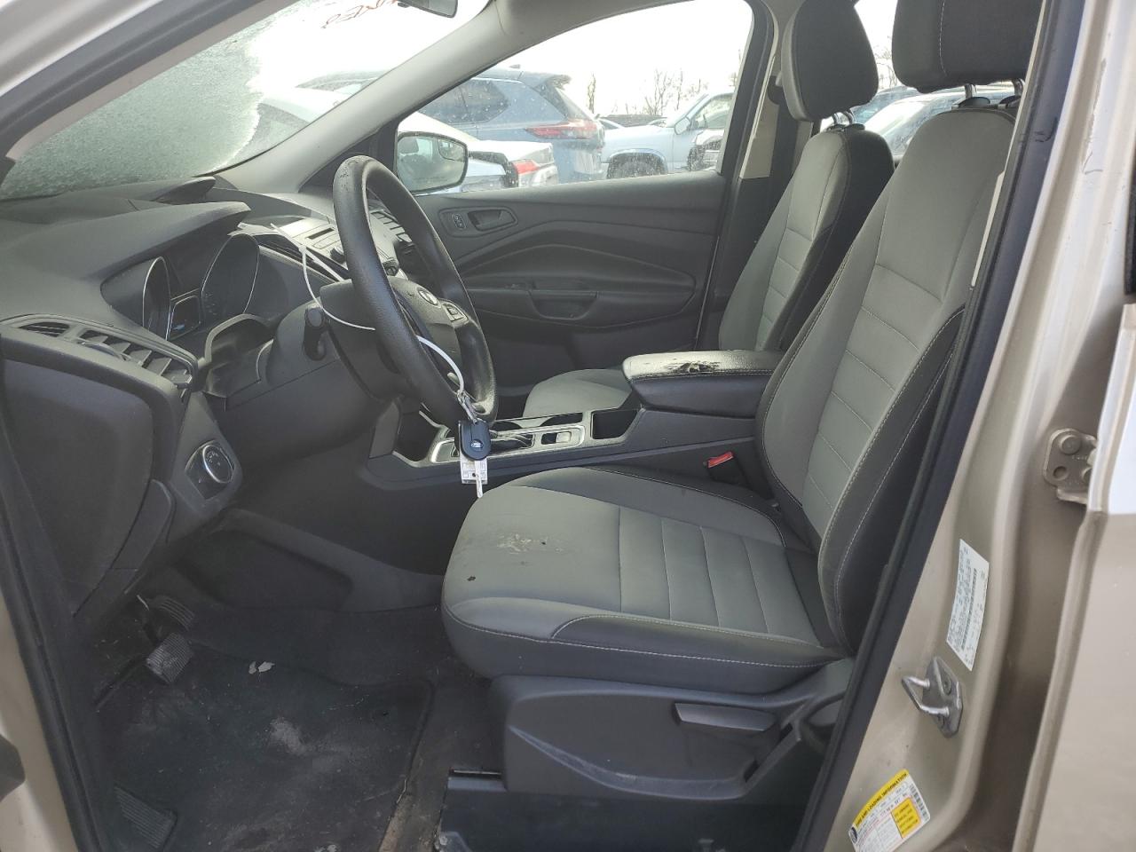 2017 FORD ESCAPE BEIGE - Image 7