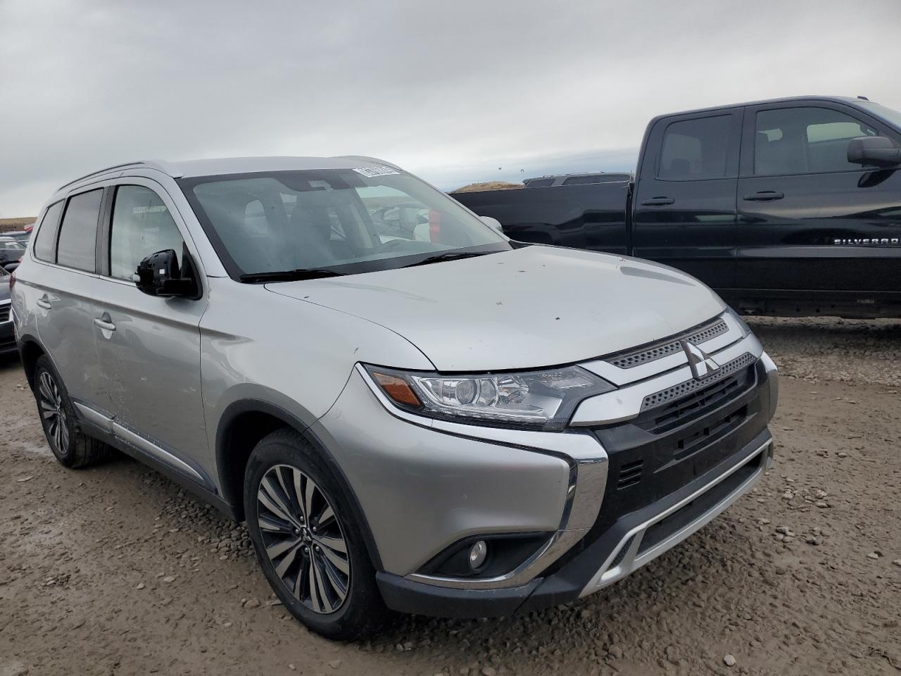 2020 MITSUBISHI OUTLANDER - Image 4