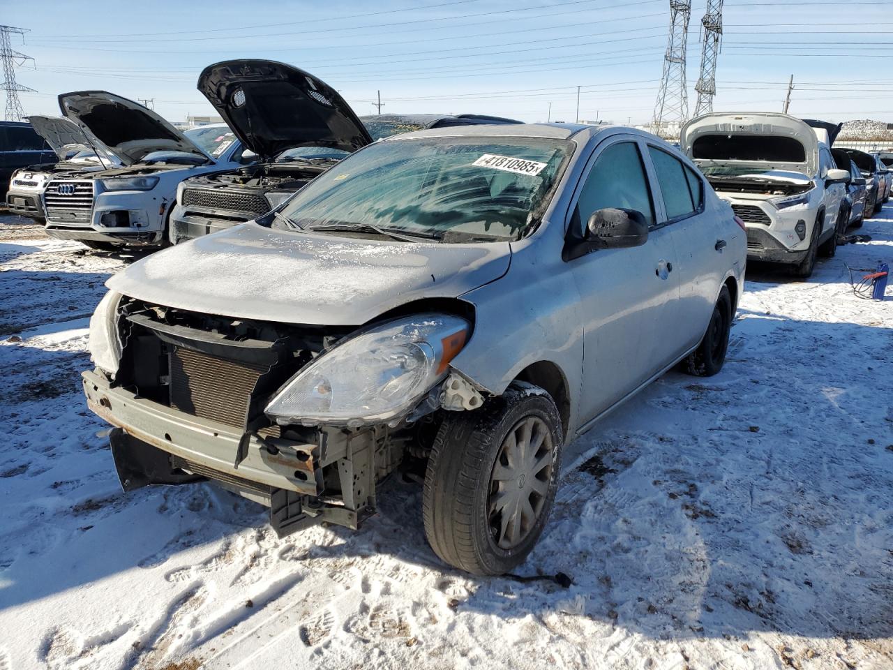 NISSAN VERSA