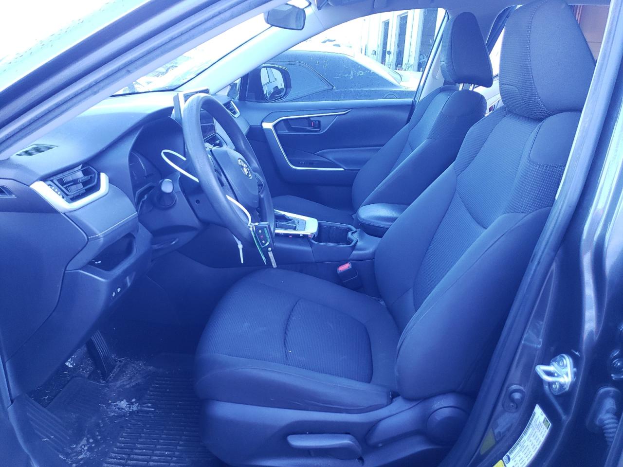 2023 Toyota Rav4 - Image 6