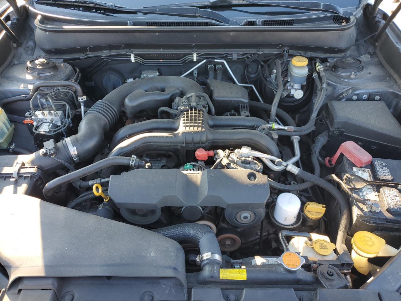 2014 SUBARU OUTBACK - Image 12