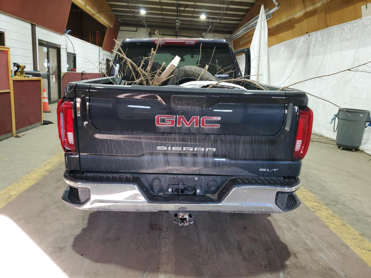 2024 GMC SIERRA - Image 6