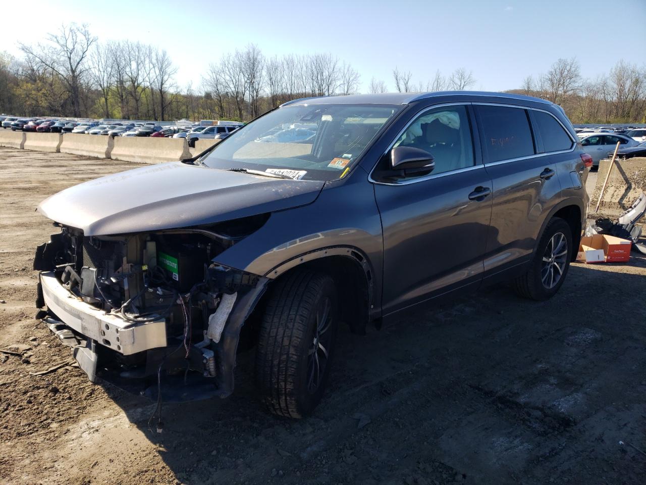 TOYOTA HIGHLANDER GRAY