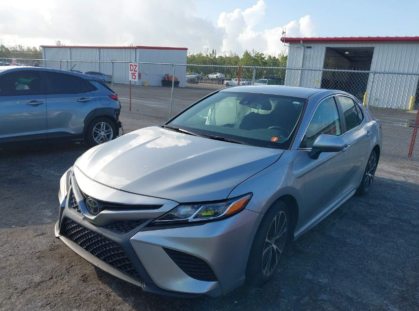 2018 Toyota Camry - Image 2