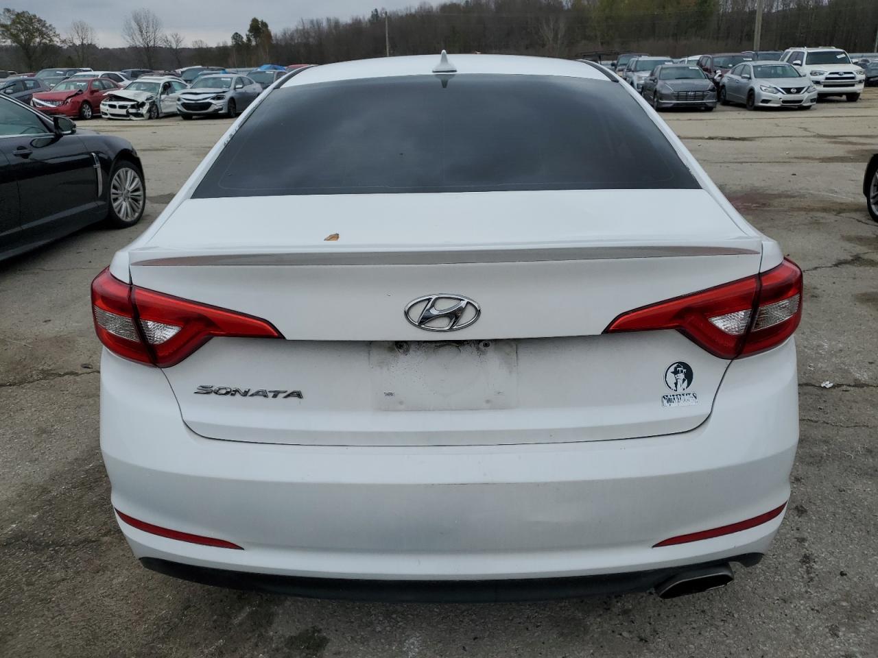 2016 Hyundai Sonata - Image 6