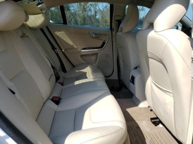 2015 Volvo S60 - Image 10