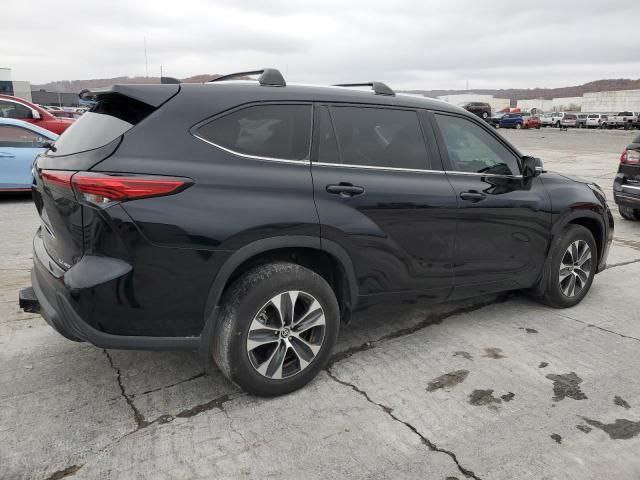 2021 Toyota HIGHLANDER - Image 3