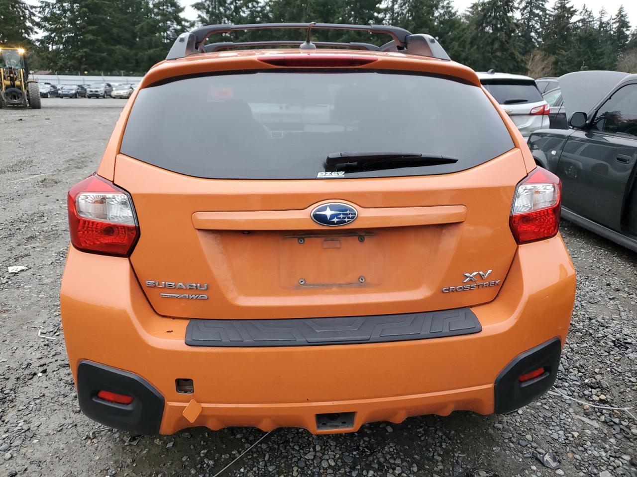 2015 SUBARU XV ORANGE - Image 6