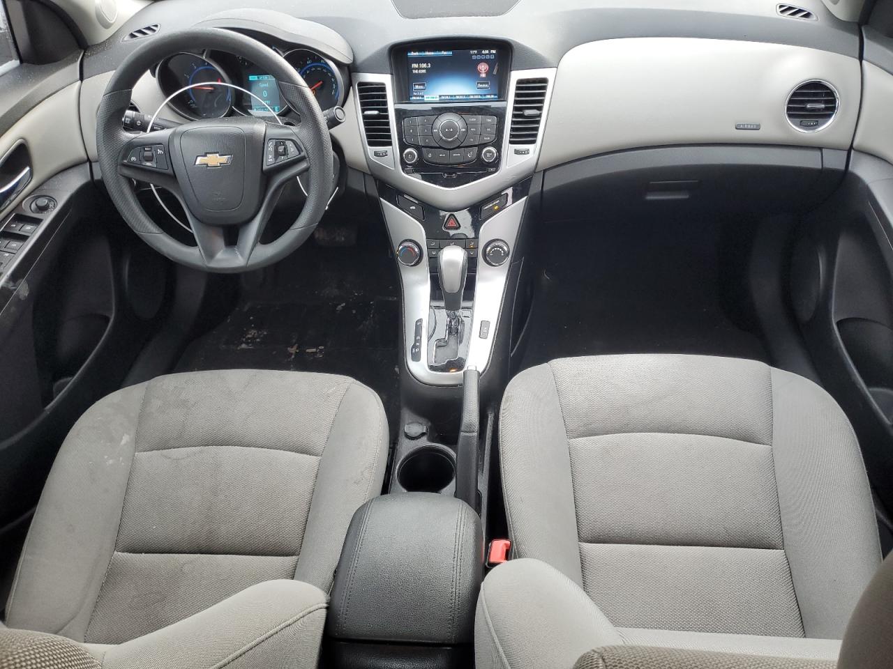 2015 Chevrolet Cruze - Image 8